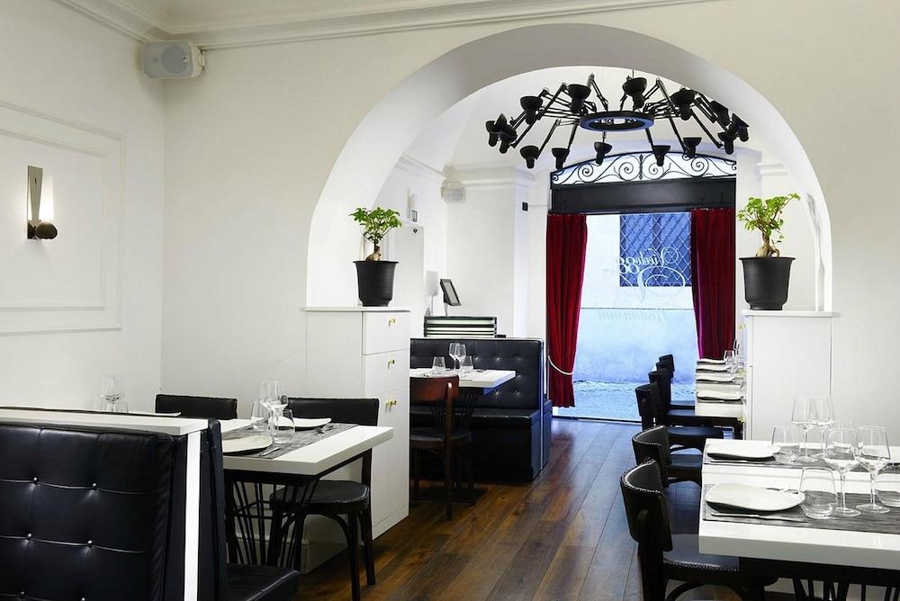 Relais Orso Hotel Рим Екстериор снимка